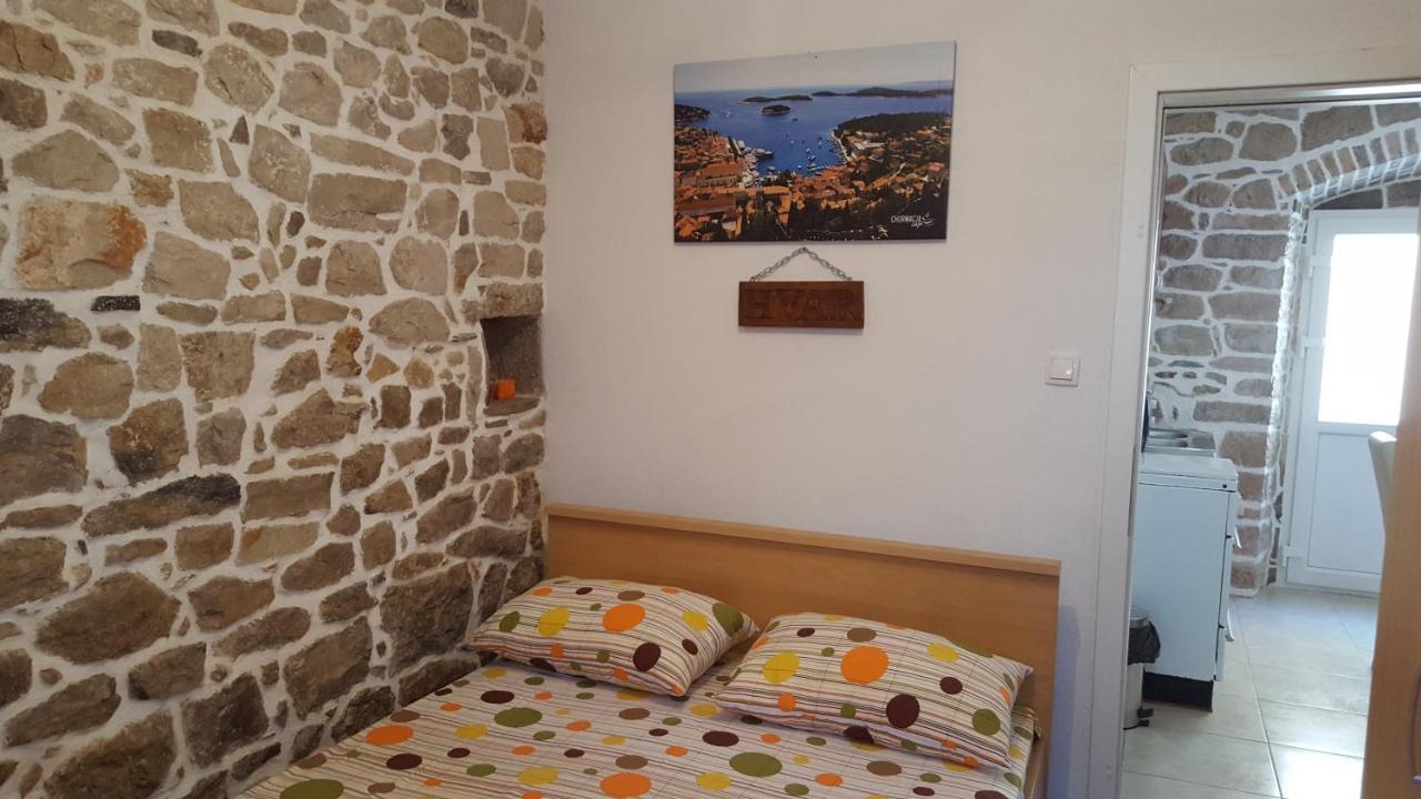 Holiday House Popovic Sućuraj Buitenkant foto